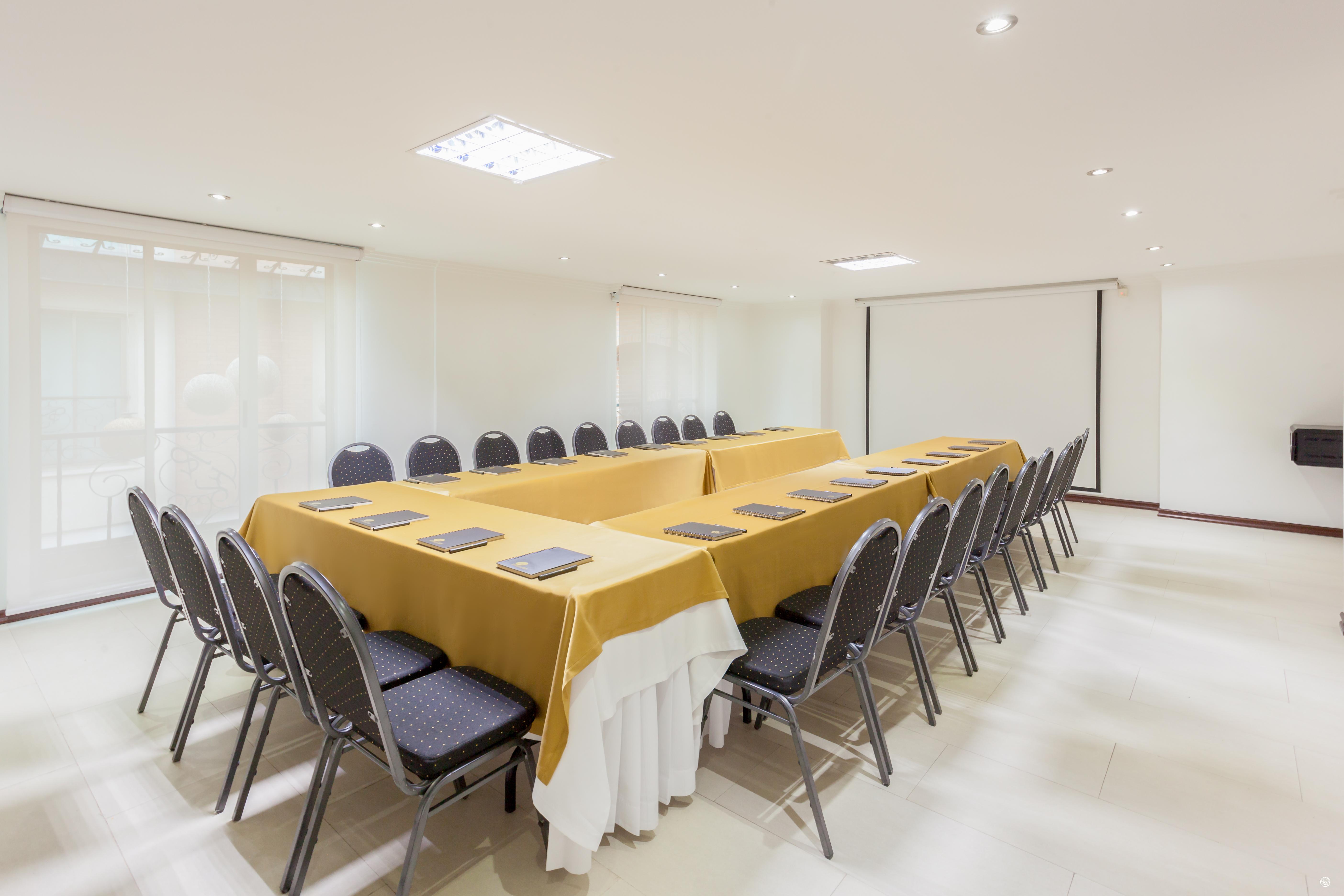 Hotel Embassy Park Bogotá Zewnętrze zdjęcie