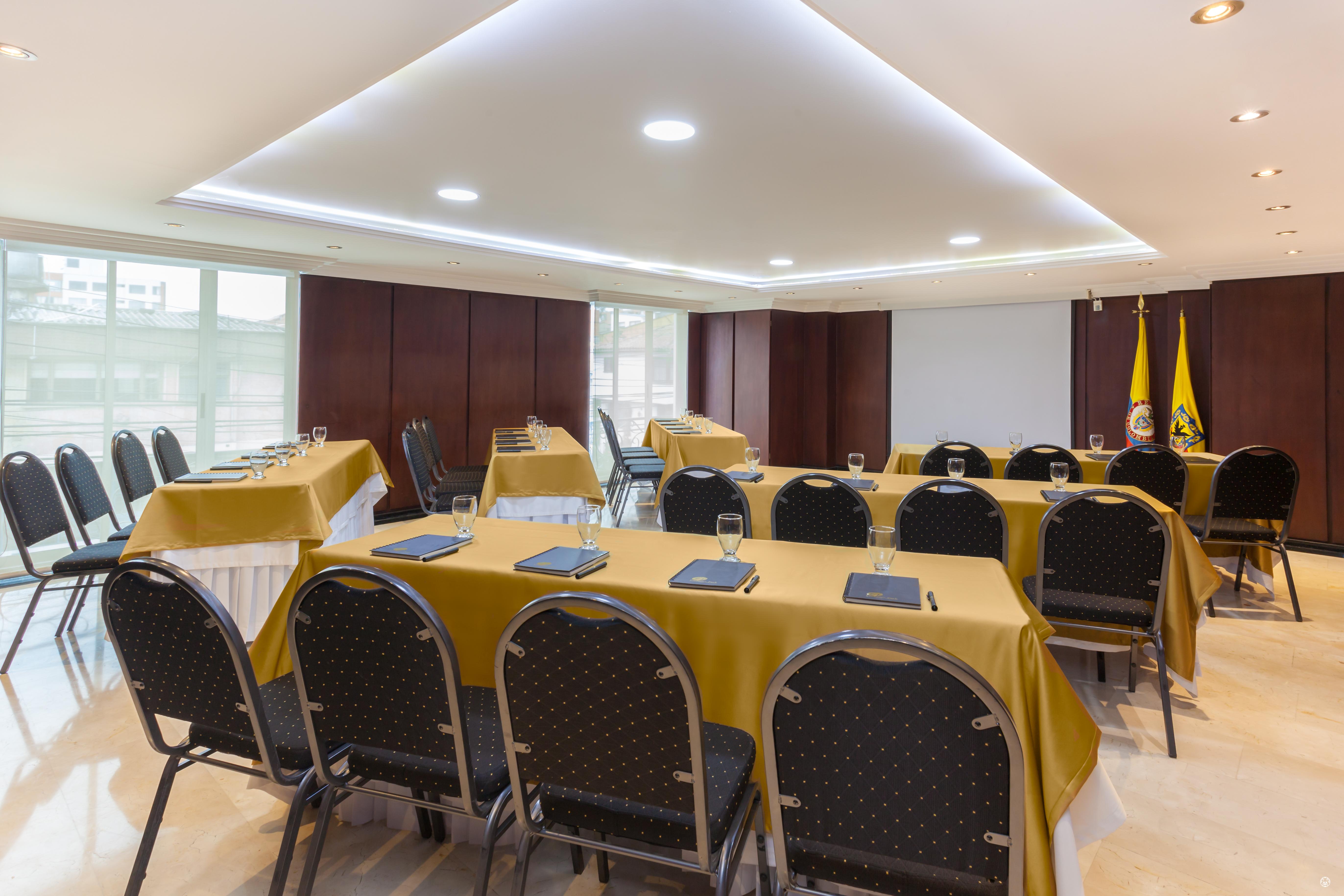 Hotel Embassy Park Bogotá Zewnętrze zdjęcie