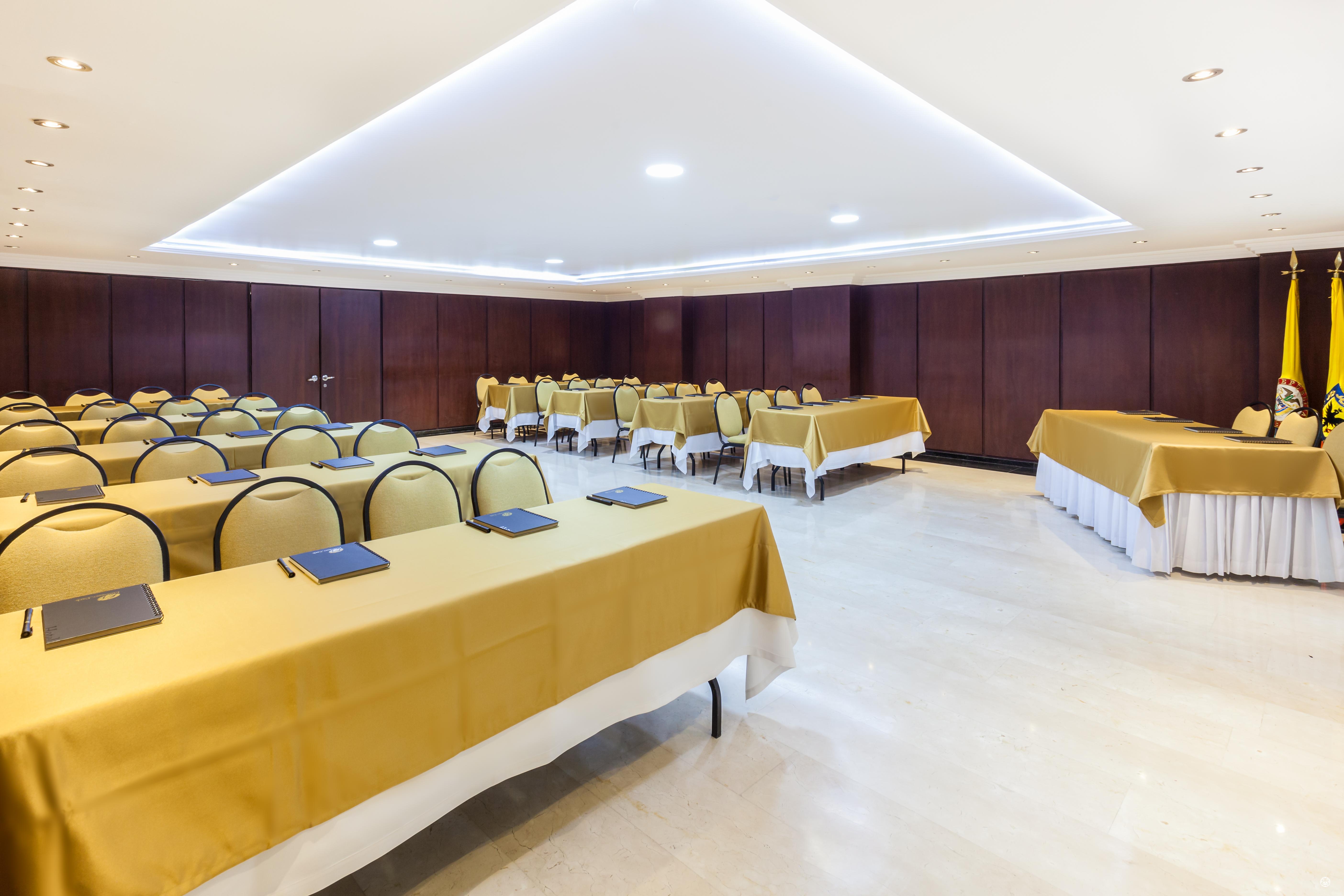 Hotel Embassy Park Bogotá Zewnętrze zdjęcie