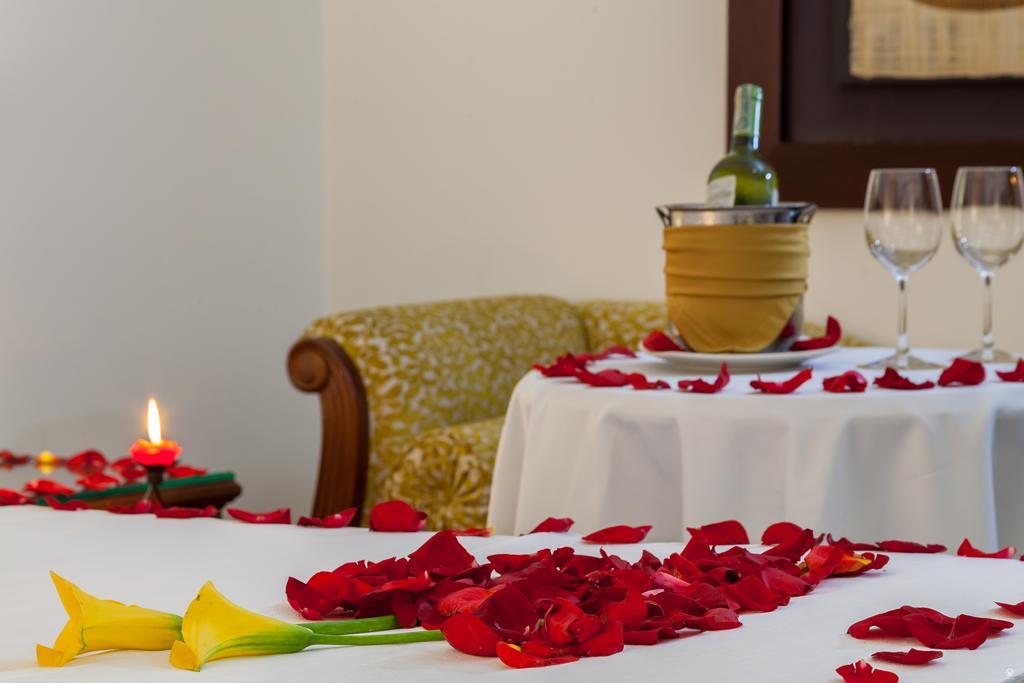 Hotel Embassy Park Bogotá Zewnętrze zdjęcie